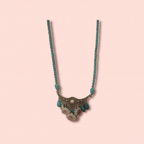 Ashura Handmade Turquoise Stone Needle Lace Zamak Flowy Necklace